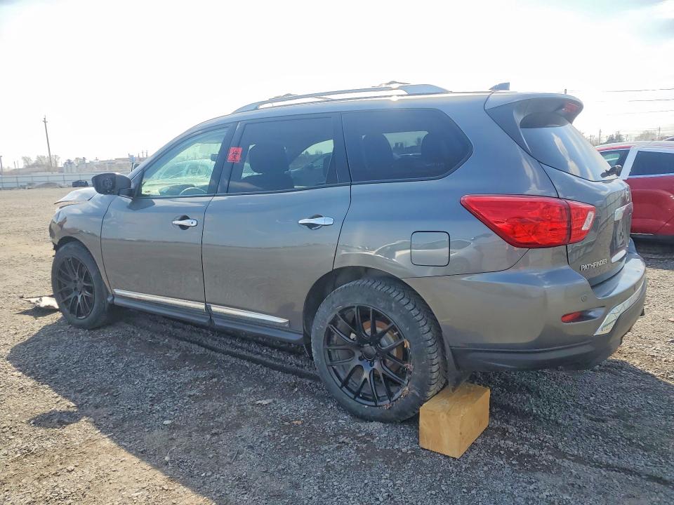 49728256 :رقم المزاد ، 5N1DR2MM1KC616769 vin ، 2019 Nissan Pathfinder مزاد بيع