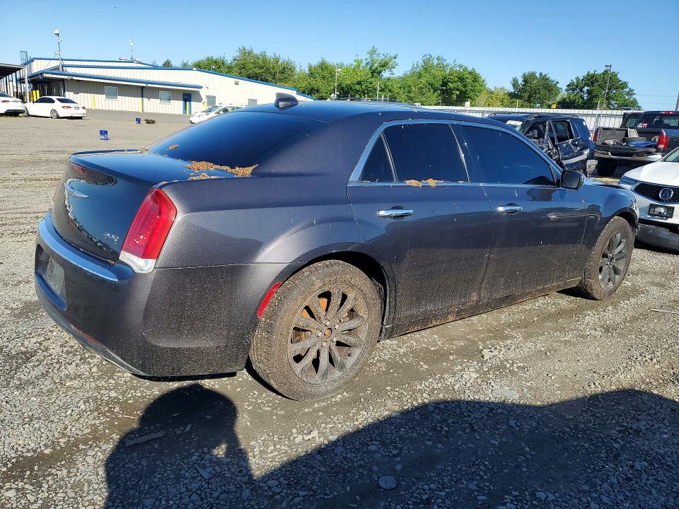 2018 Chrysler 300 მანქანა იყიდება აუქციონზე, vin: 2C3CCAKG2JH268733, აუქციონის ნომერი: 47997026