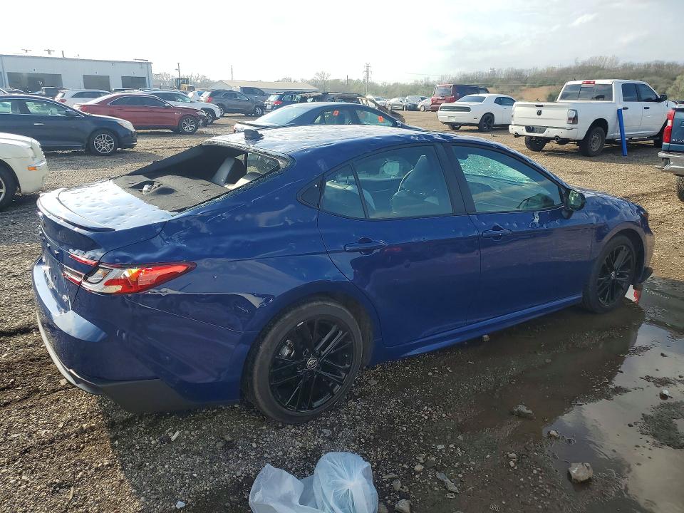 Продажа на аукционе авто 2025 Toyota Camry, vin: 4T1DAACK3SU136664, номер лота: 49822296