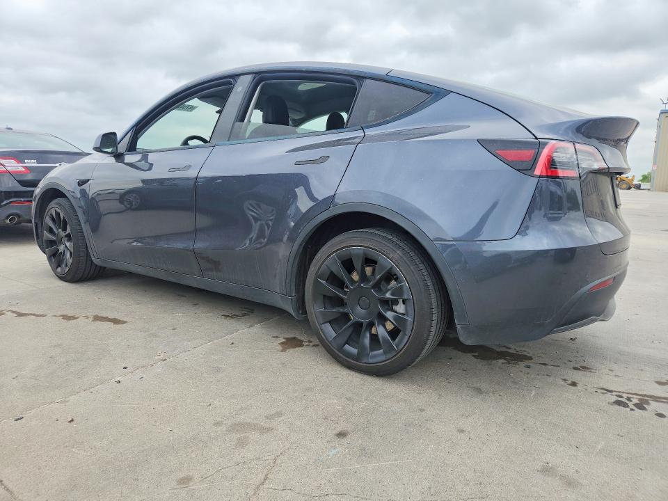Продажа на аукционе авто 2021 Tesla Model Y, vin: 5YJYGDEE0MF138722, номер лота: 49155296