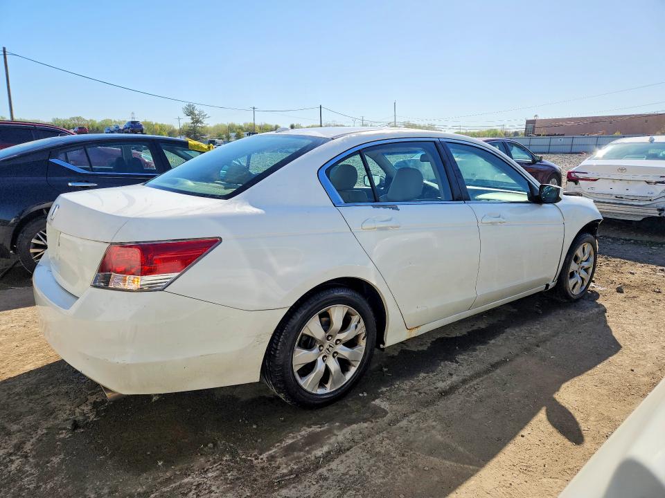 Продажа на аукционе авто 2010 Honda Accord, vin: 1HGCP2F80AA148633, номер лота: 50277486