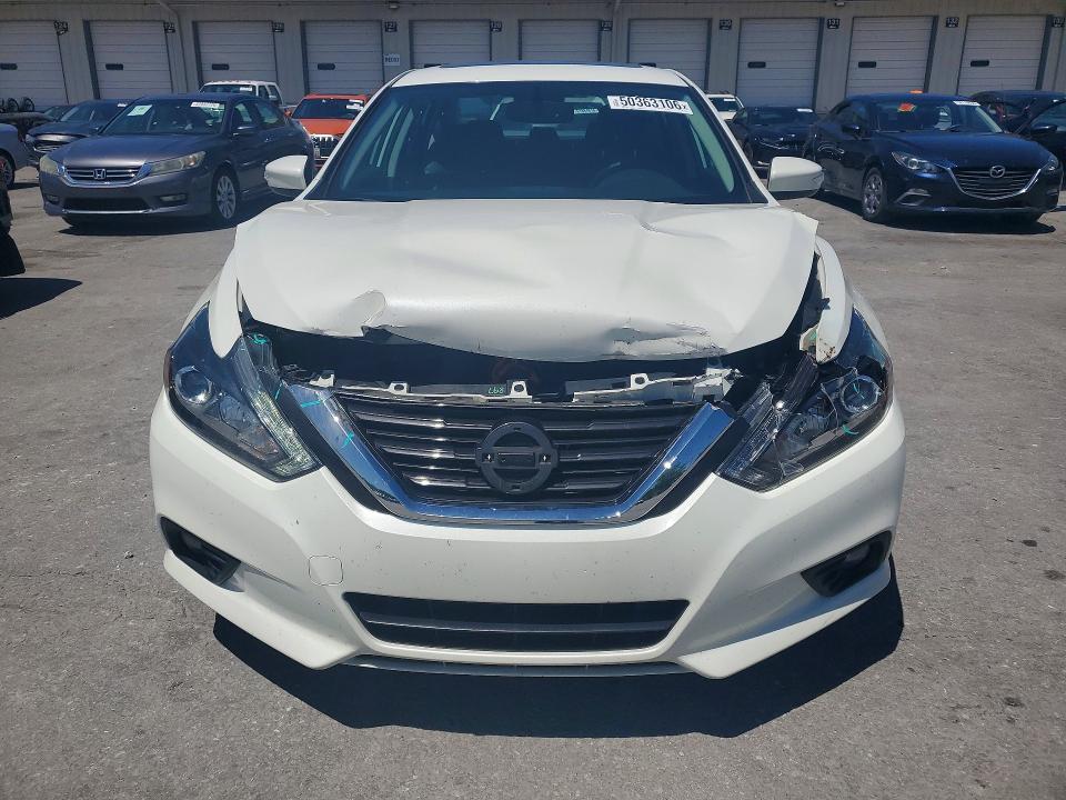 50363106 :رقم المزاد ، 1N4AL3APXHC184789 vin ، 2017 Nissan Altima مزاد بيع