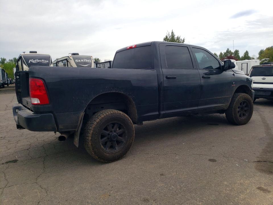 75798055 :رقم المزاد ، 3C6UR5CL8HG569123 vin ، 2017 Ram 2500 مزاد بيع