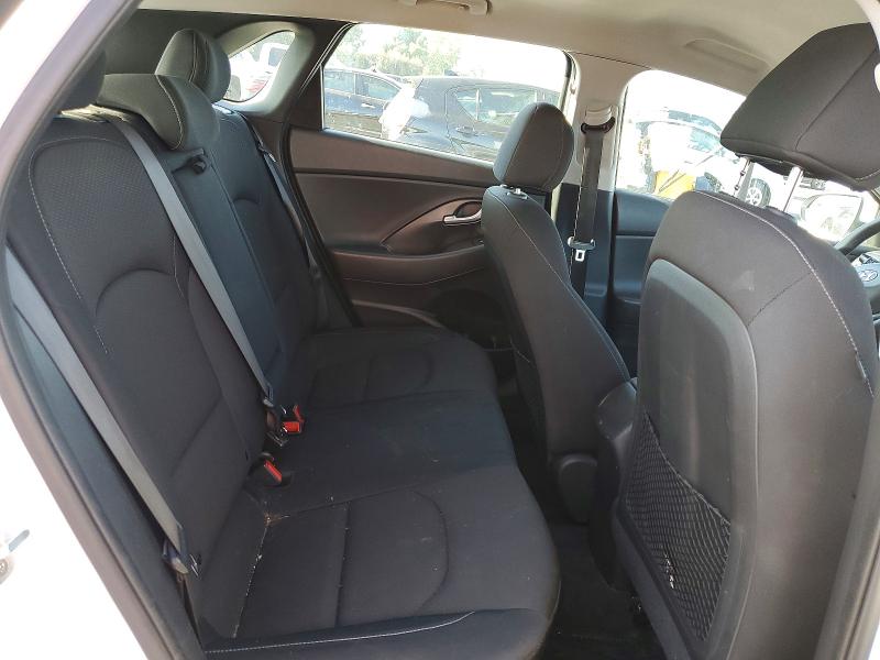 Продажа на аукционе авто 2018 Hyundai Elantra Gt, vin: KMHH35LE0JU011570, номер лота: 50396976