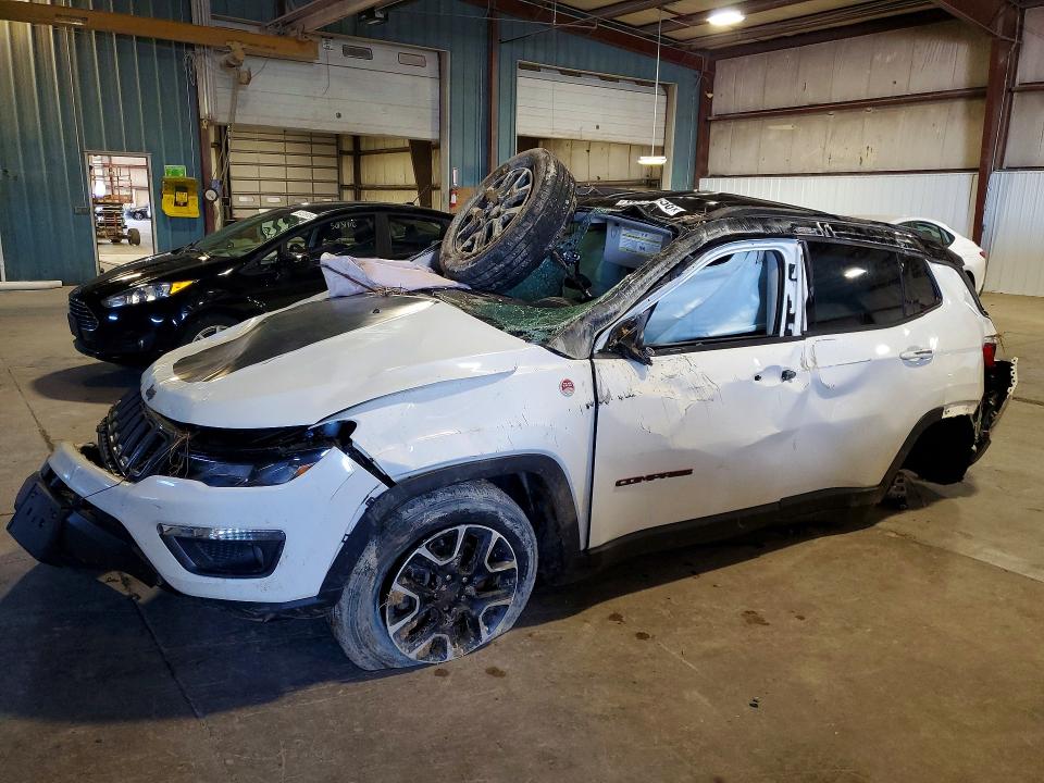 50276456 :رقم المزاد ، 3C4NJDDB4LT184727 vin ، 2020 Jeep Compass مزاد بيع