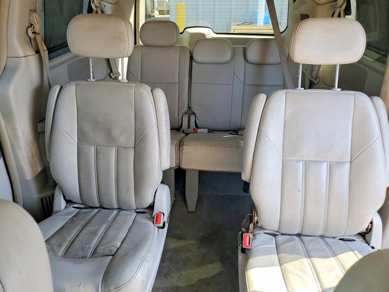 50530006 :رقم المزاد ، 2A8HR54P98R736815 vin ، 2008 Chrysler Town & Country مزاد بيع