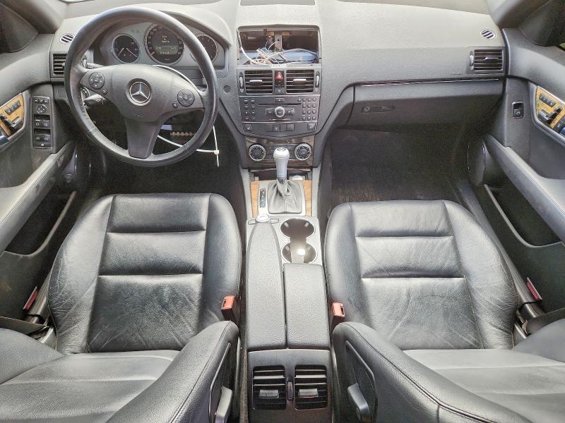 Auction sale of the 2008 Mercedes Benz C, vin: WDDGF81X68F102697, lot number: 51801666