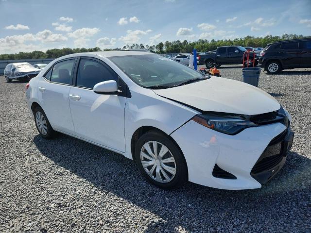 Auction sale of the 2018 Toyota Corolla, vin: 5YFBURHE0JP832589, lot number: 48276606