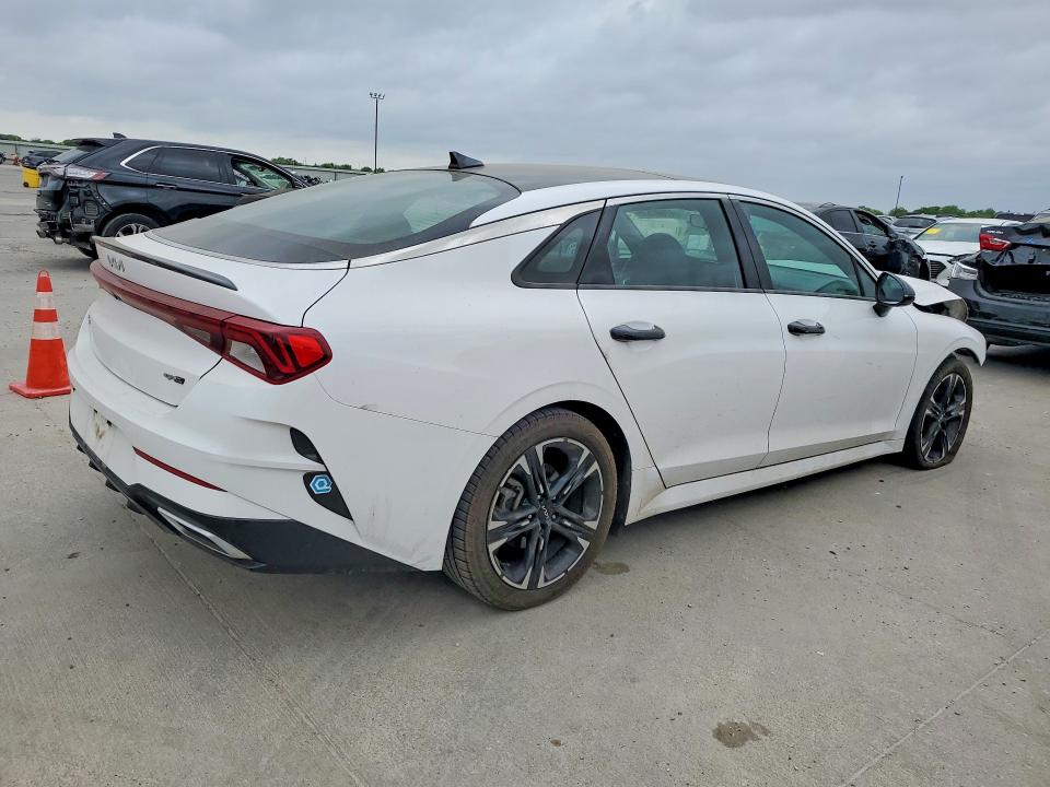 47697536 :رقم المزاد ، 5XXG64J25NG104638 vin ، 2022 Kia K5 مزاد بيع