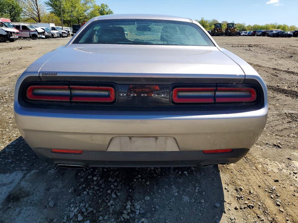 51557676 :رقم المزاد ، 2C3CDZAG5HH651489 vin ، 2017 Dodge Challenger مزاد بيع