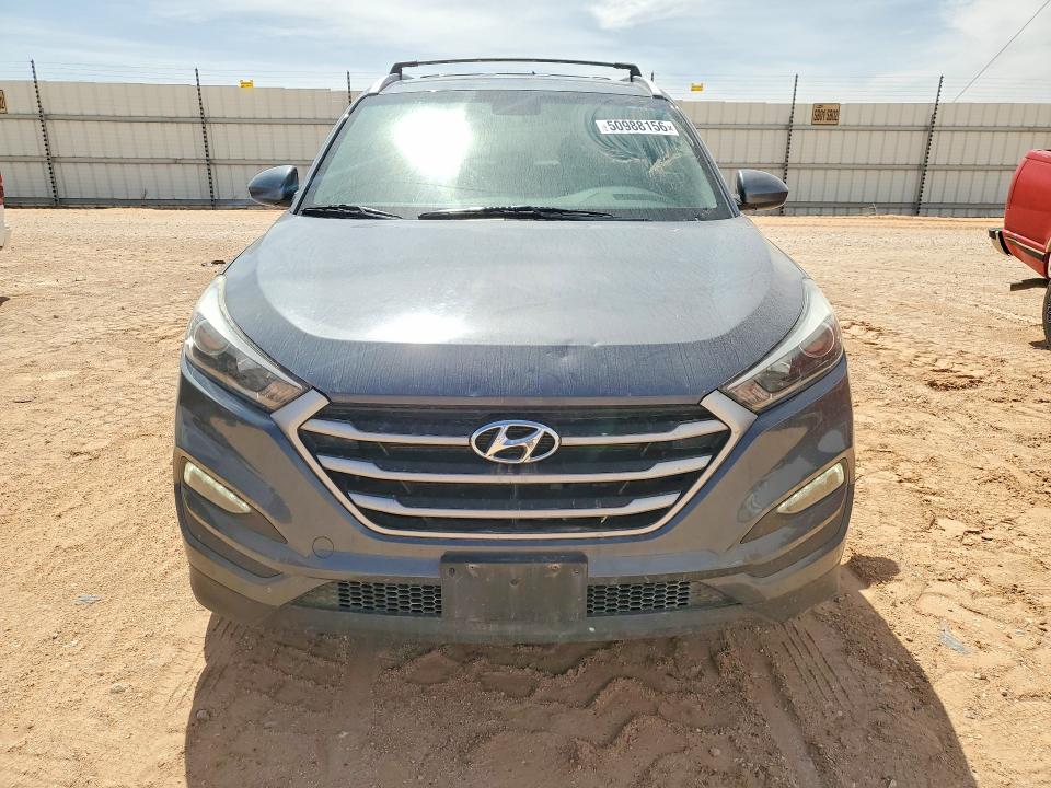 2018 Hyundai Tucson მანქანა იყიდება აუქციონზე, vin: KM8J33A45JU635557, აუქციონის ნომერი: 50988156
