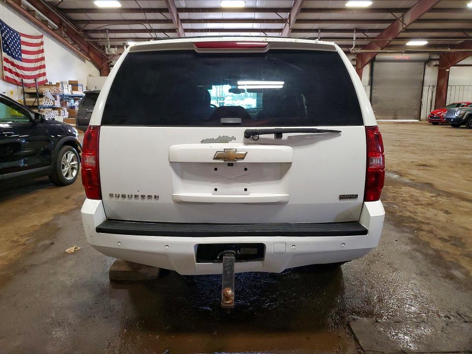 51495356 :رقم المزاد ، 3GNFK16348G252022 vin ، 2008 Chevrolet Suburban مزاد بيع