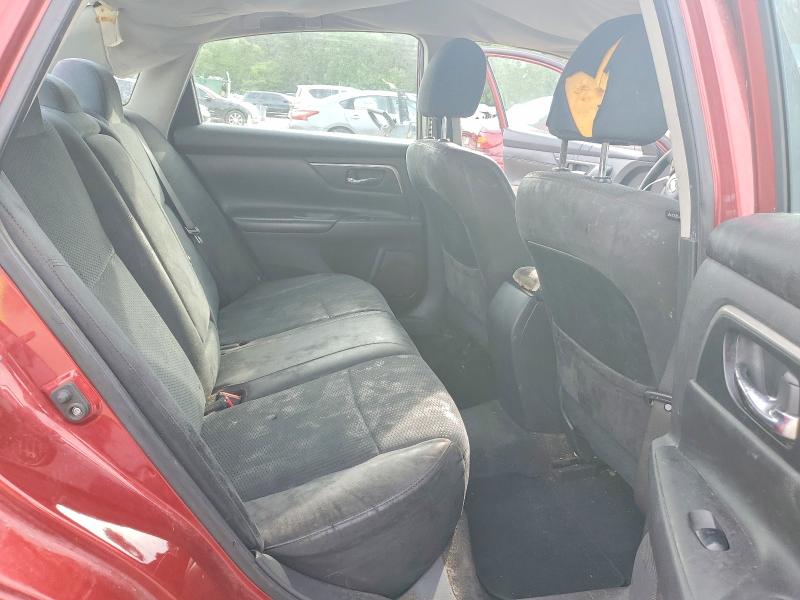 48695006 :رقم المزاد ، 1N4AL3AP0FC282601 vin ، 2015 Nissan Altima مزاد بيع