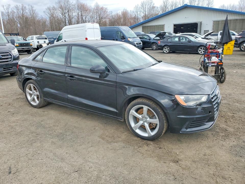 Продаж на аукціоні авто 2016 Audi A3, vin: WAUB8GFF9G1025650, номер лоту: 48102016