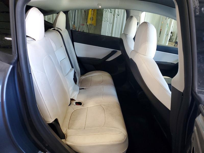 48932466 :رقم المزاد ، 5YJYGDEE2MF210102 vin ، 2021 Tesla Model Y مزاد بيع