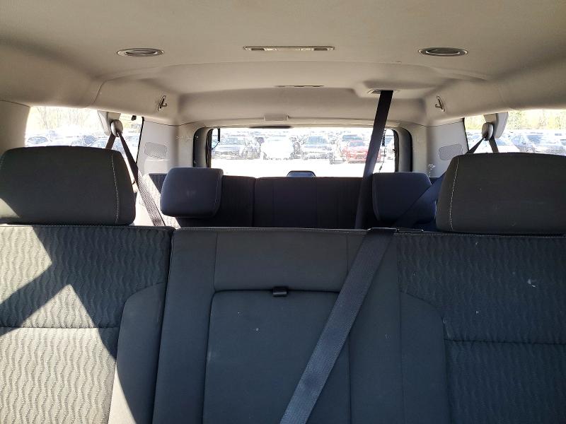Продажа на аукционе авто 2018 Chevrolet Suburban, vin: 1GNSKGKC2JR122818, номер лота: 51583646