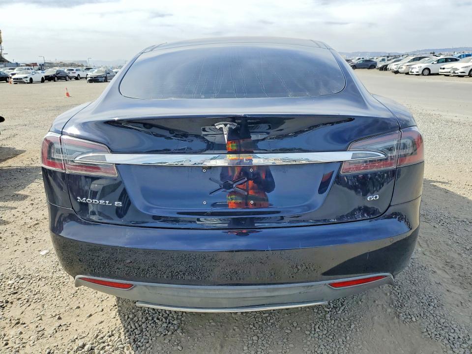 Продаж на аукціоні авто 2014 Tesla Model S, vin: 5YJSA1S12EFP32933, номер лоту: 48305576