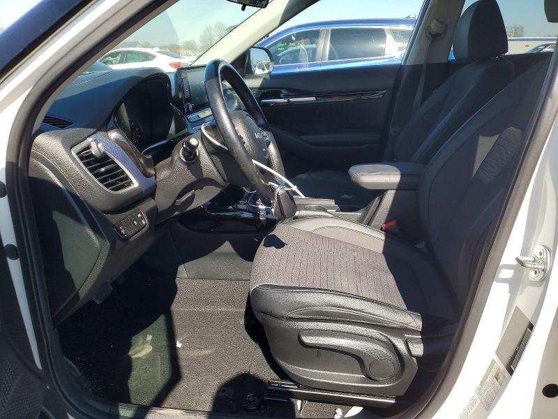 48932556 :رقم المزاد ، KNDEU2AA5P7438088 vin ، 2023 Kia Seltos مزاد بيع