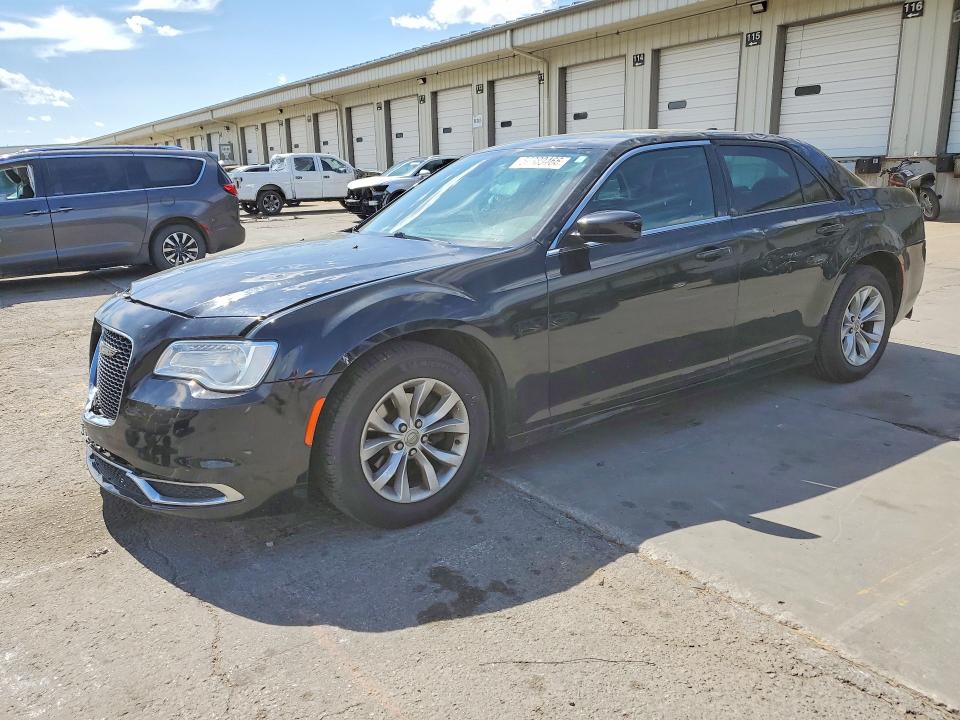 50389466 :رقم المزاد ، 2C3CCAAG7FH807873 vin ، 2015 Chrysler 300 مزاد بيع