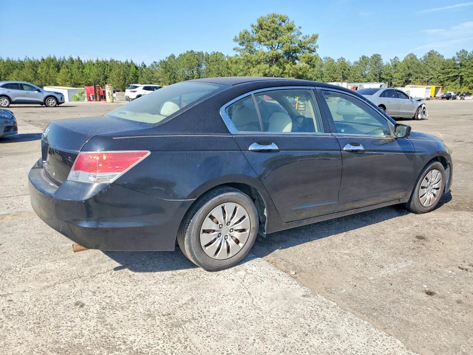 Продажа на аукционе авто 2010 Honda Accord, vin: 1HGCP2F33AA121320, номер лота: 77022235