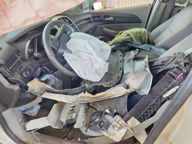 52030916 :رقم المزاد ، 1G11B5SL4EF167848 vin ، 2014 Chevrolet Malibu مزاد بيع