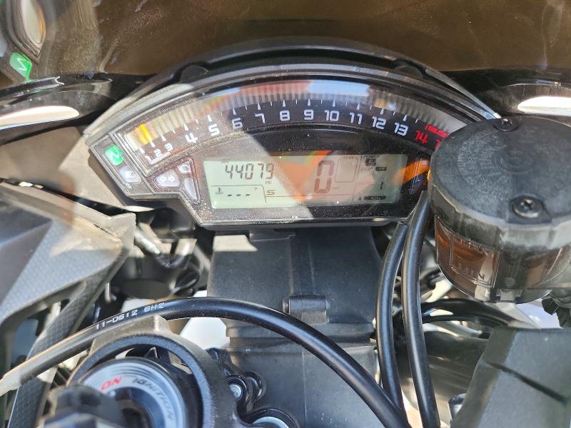 50655526 :رقم المزاد ، JKAZXCS13HA009284 vin ، 2017 Kawasaki Zx1000 مزاد بيع