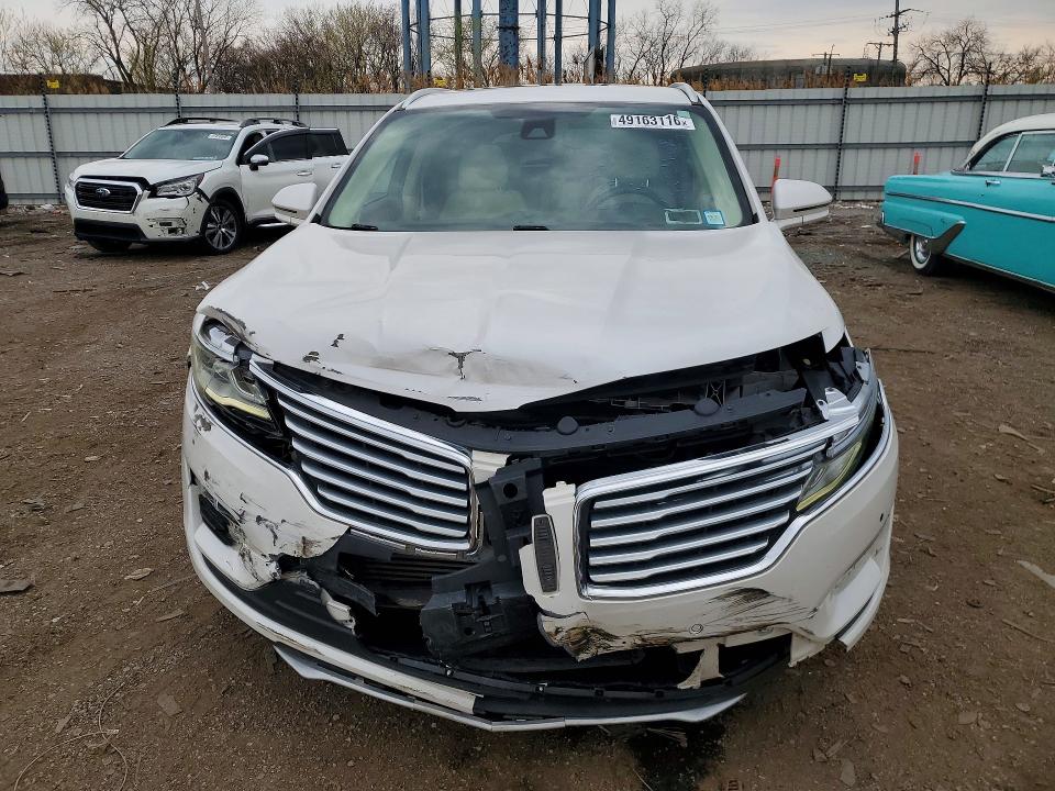 49163116 :رقم المزاد ، 5LMTJ2AH4FUJ46096 vin ، 2015 Lincoln Townhouse Mkc مزاد بيع