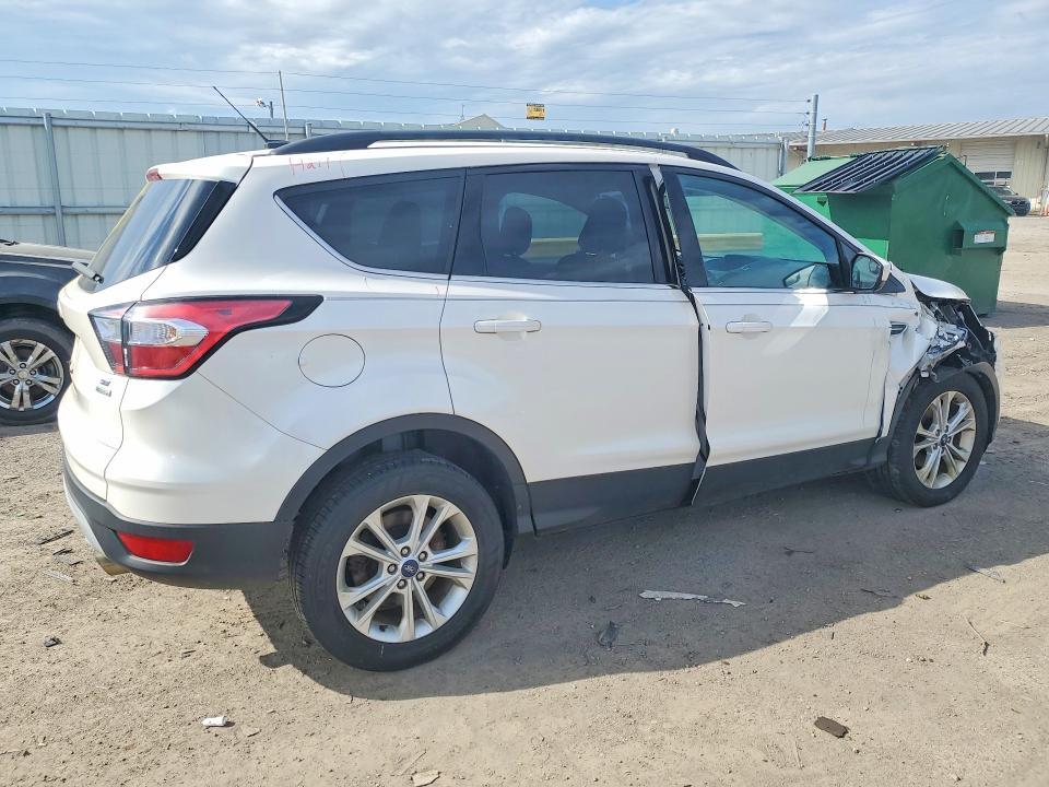 Продажа на аукционе авто 2018 Ford Escape, vin: 1FMCU0GDXJUC69445, номер лота: 50726226