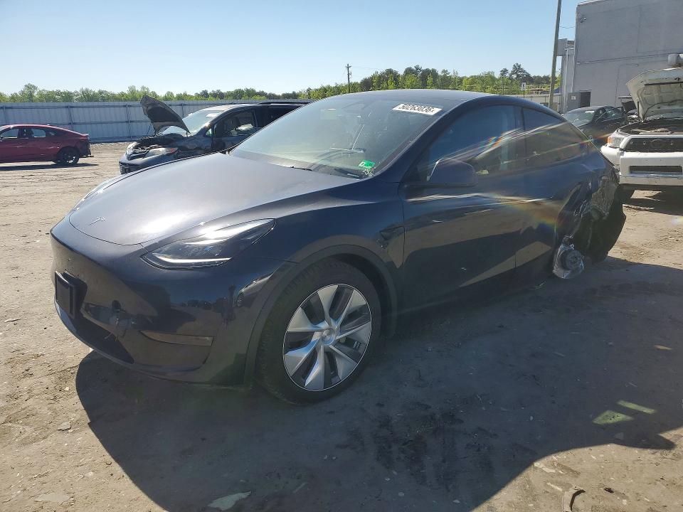 2024 Tesla Model Y მანქანა იყიდება აუქციონზე, vin: 7SAYGDEE4RA261236, აუქციონის ნომერი: 50263036