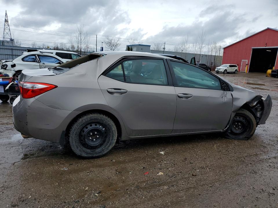 49783316 :رقم المزاد ، 2T1BURHE9FC431503 vin ، 2015 Toyota Corolla مزاد بيع
