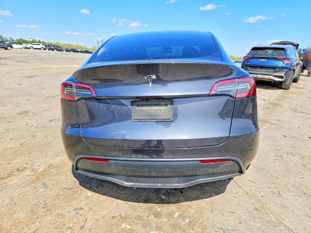 Продаж на аукціоні авто 2025 Tesla Model Y, vin: 7SAYGDED8SF247078, номер лоту: 48920136