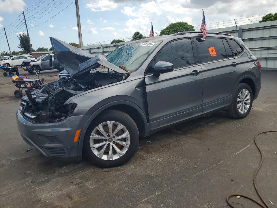 Продаж на аукціоні авто 2019 Volkswagen Tiguan, vin: 3VV1B7AX4KM159785, номер лоту: 51501826