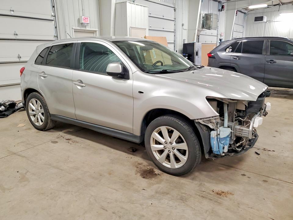 Продажа на аукционе авто 2015 Mitsubishi Outlander Sport, vin: 4A4AR3AU0FE018726, номер лота: 49710186