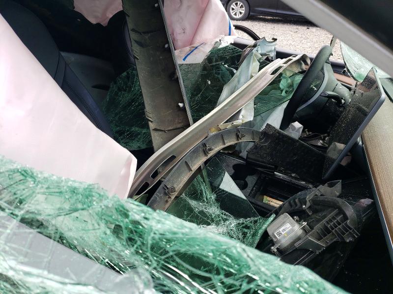 49959426 :رقم المزاد ، 7SAYGDEE6PF711792 vin ، 2023 Tesla Model Y مزاد بيع