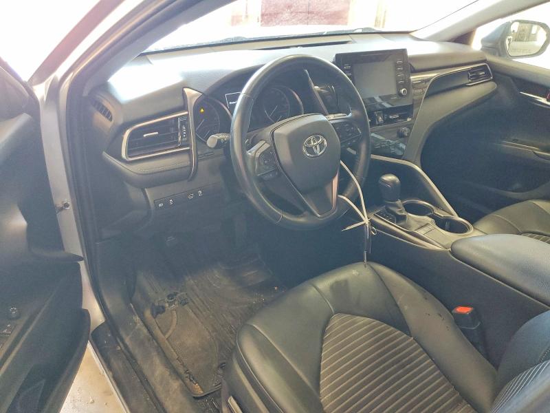 48062426 :رقم المزاد ، 4T1G11AK9NU716599 vin ، 2022 Toyota Camry مزاد بيع