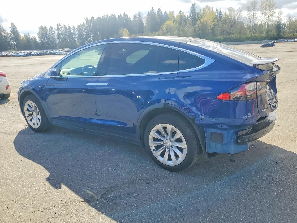2017 Tesla Model X მანქანა იყიდება აუქციონზე, vin: 5YJXCDE21HF059952, აუქციონის ნომერი: 48670356