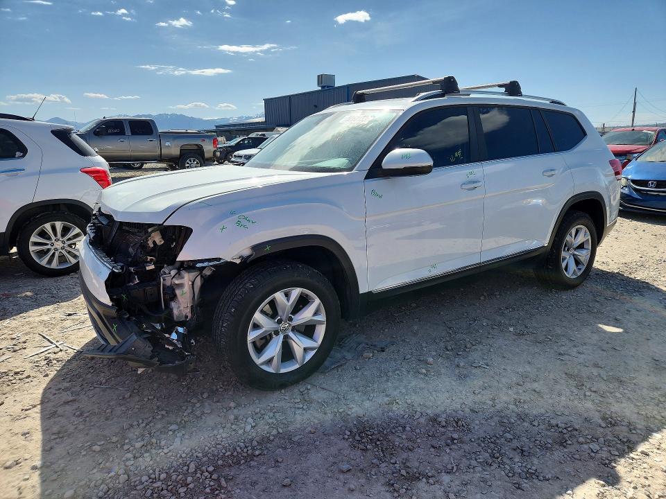 50631536 :رقم المزاد ، 1V2MR2CA6JC507975 vin ، 2018 Volkswagen Atlas مزاد بيع