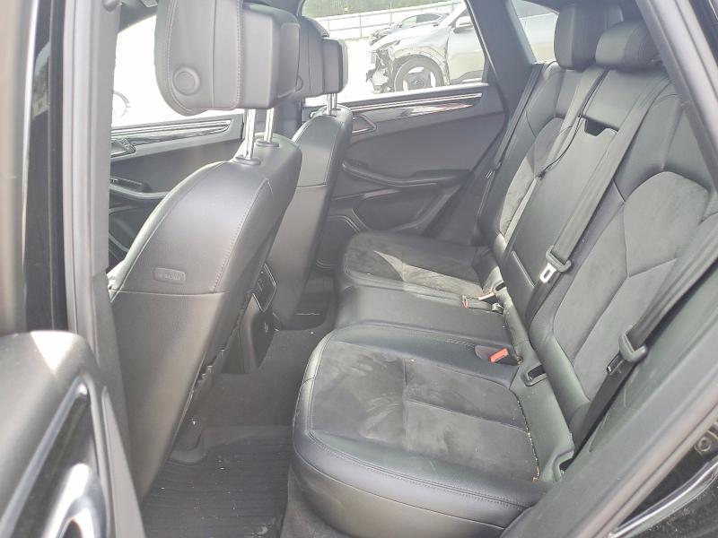 Auction sale of the 2017 Porsche Macan, vin: WP1AA2A5XHLB81401, lot number: 49256836