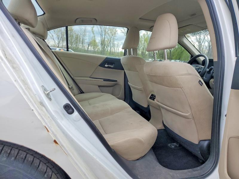 50712096 :رقم المزاد ، 1HGCR2F7XGA012889 vin ، 2016 Honda Accord مزاد بيع