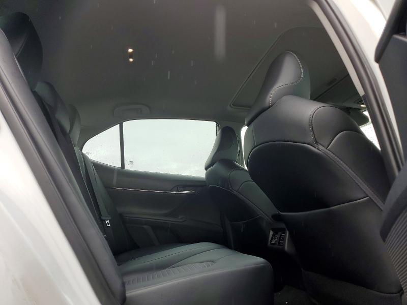 49213826 :رقم المزاد ، 4T1S11AK2NU625975 vin ، 2022 Toyota Camry مزاد بيع