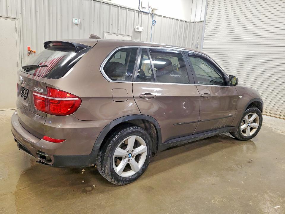 49505556 :رقم المزاد ، 5UXZV8C59BL421150 vin ، 2011 Bmw X5 مزاد بيع