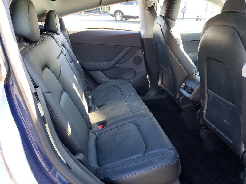 48941756 :رقم المزاد ، 5YJYGDEEXMF153678 vin ، 2021 Tesla Model Y مزاد بيع