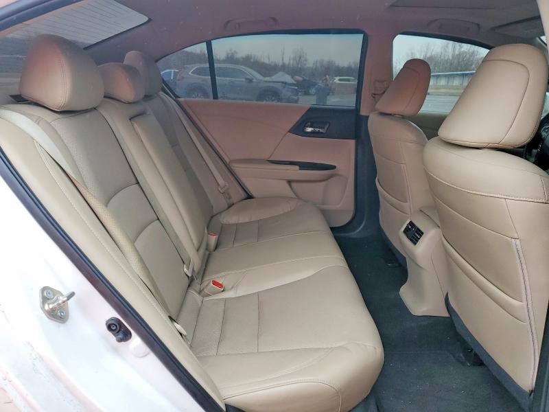 48564066 :رقم المزاد ، 1HGCR3F06GA017760 vin ، 2016 Honda Accord مزاد بيع