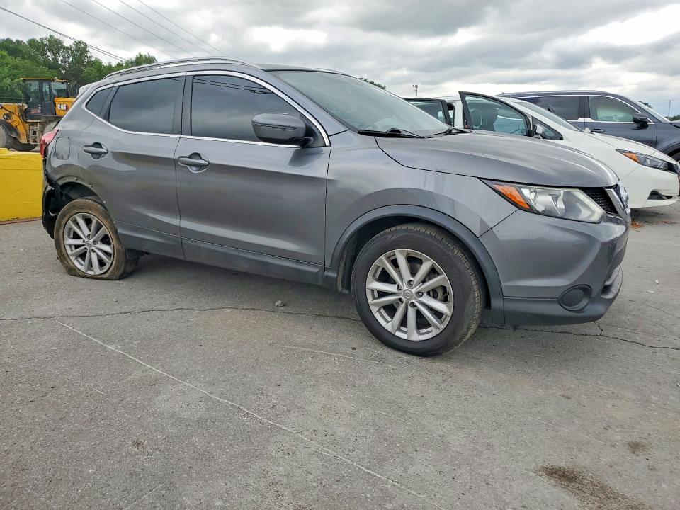 Продажа на аукционе авто 2018 Nissan Rogue Sport, vin: JN1BJ1CR4JW200628, номер лота: 51621376
