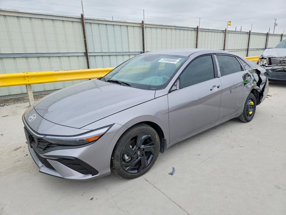 51088006 :رقم المزاد ، KMHLM4DG5TU145706 vin ، 2026 Hyundai Elantra مزاد بيع