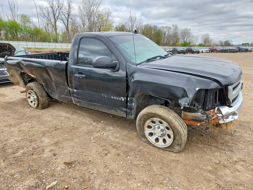 51697946 :رقم المزاد ، 1GCEC14X67Z620111 vin ، 2007 Chevrolet Silverado مزاد بيع