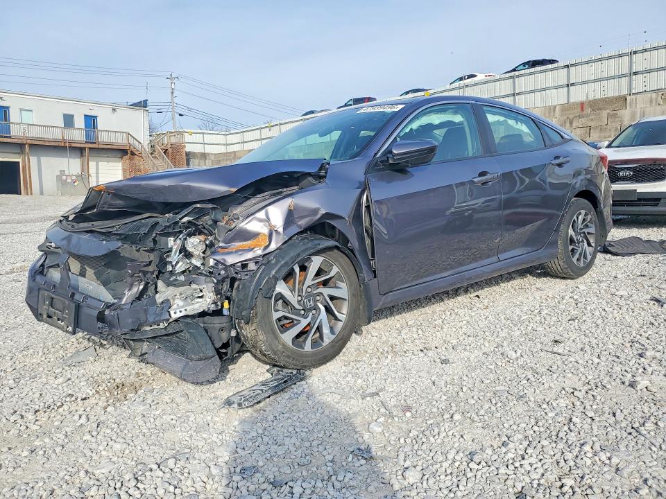 2016 Honda Civic მანქანა იყიდება აუქციონზე, vin: 19XFC2F77GE064393, აუქციონის ნომერი: 47939496