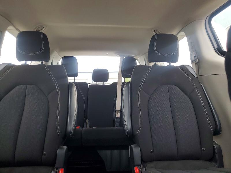 51968296 :رقم المزاد ، 2C4RC1CG5RR138830 vin ، 2024 Chrysler Voyager مزاد بيع