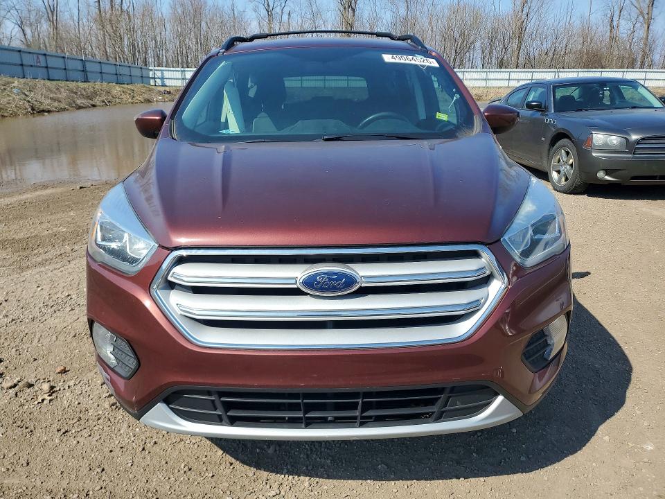 2018 Ford Escape მანქანა იყიდება აუქციონზე, vin: 1FMCU9HD9JUA99209, აუქციონის ნომერი: 49064526