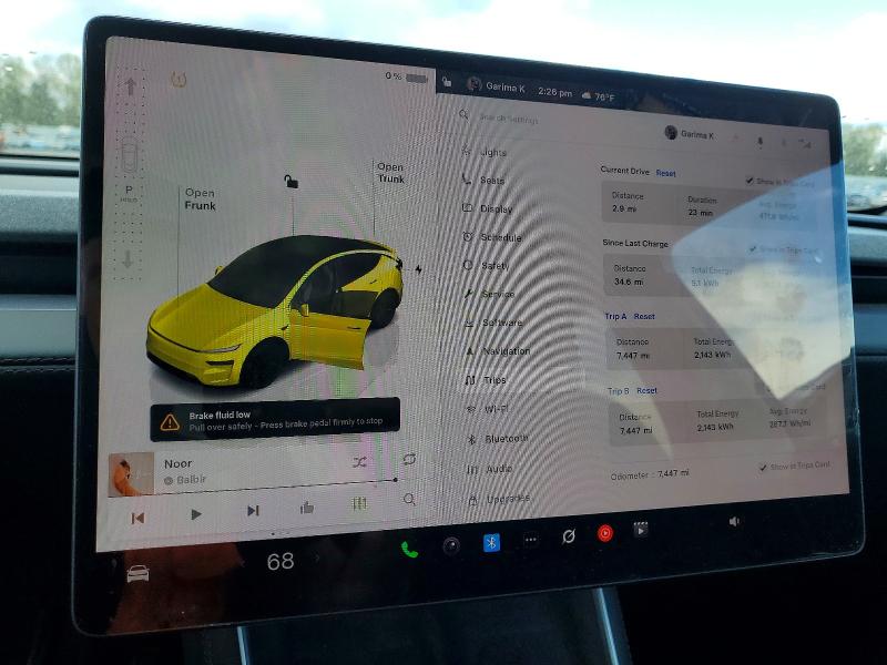Продажа на аукционе авто 2026 Tesla Model Y, vin: 7SAYGDEEXTF447695, номер лота: 49923386